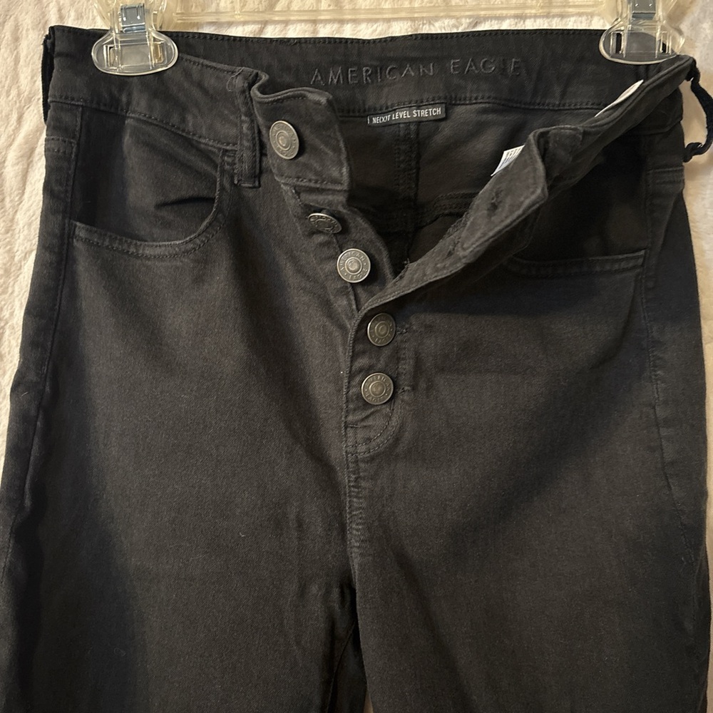 American Eagle Black Super Rise Jegging